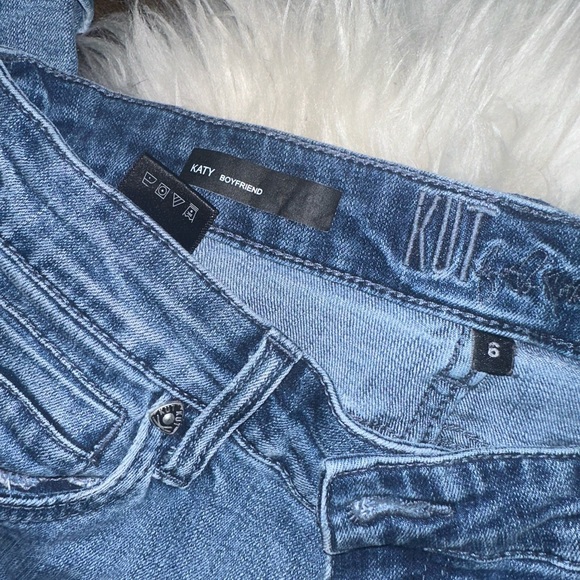 KUT from the kloth KATY boyfriend mid rise jeans - Picture 4 of 6